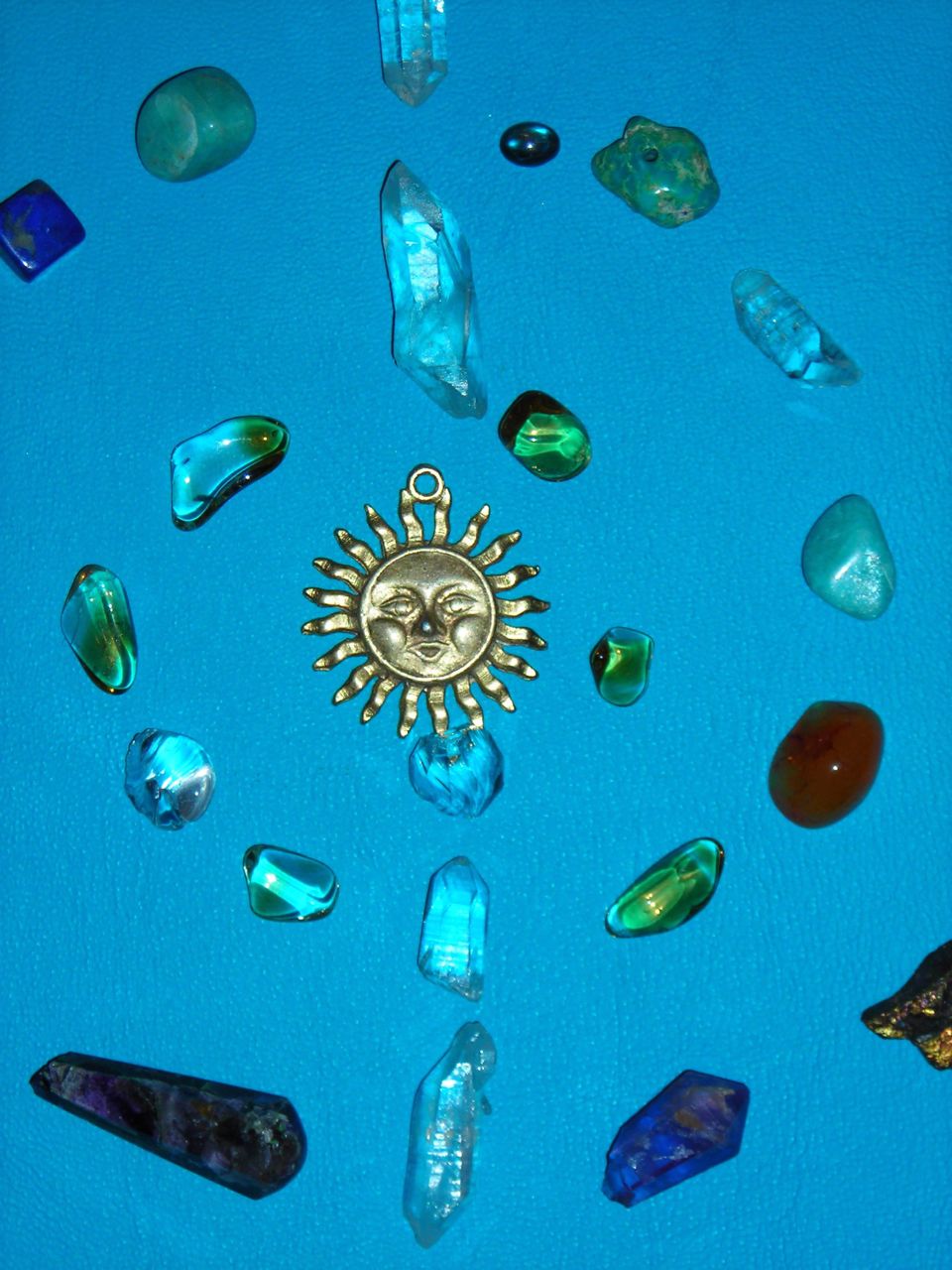 Crystal Play